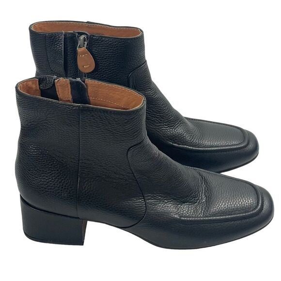 Gentle Souls Kenneth Cole Ella Apron Bootie Black Leather Ankle Boots 9.5 Shoes - Picture 3 of 10